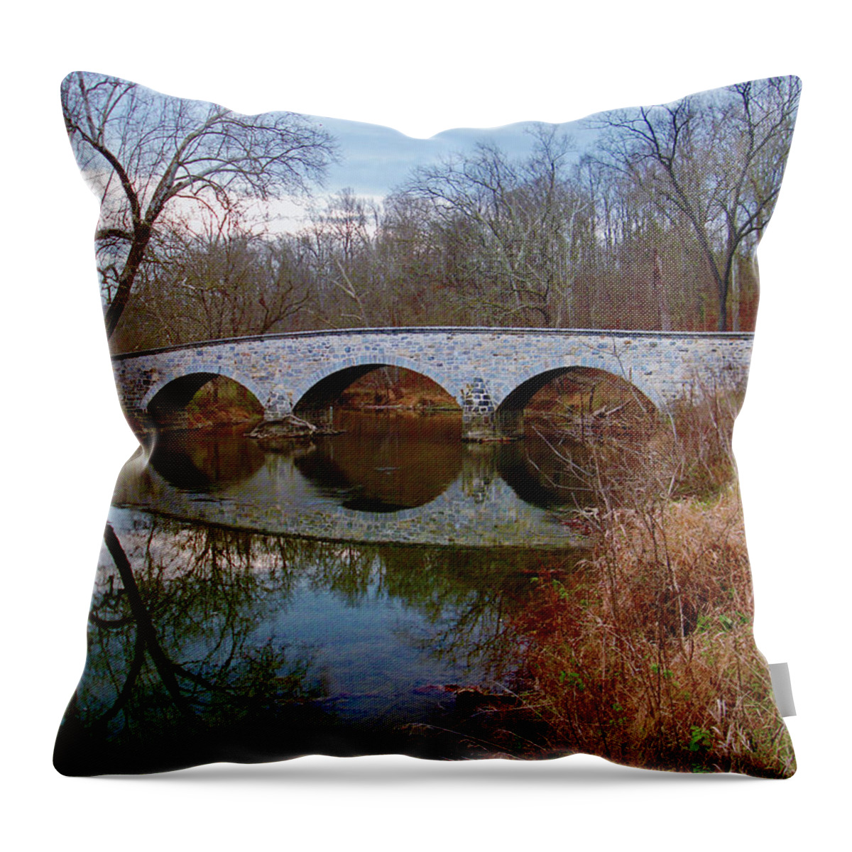 Photo Designs By Suzanne Stout Throw Pillow featuring the photograph Burnside Bridge by Suzanne Stout