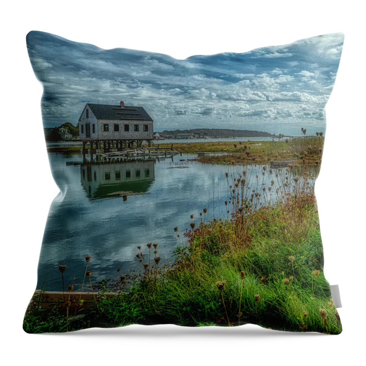Cape Porpoise Throw Pillow featuring the photograph Cape Porpoise Fish House by Penny Polakoff