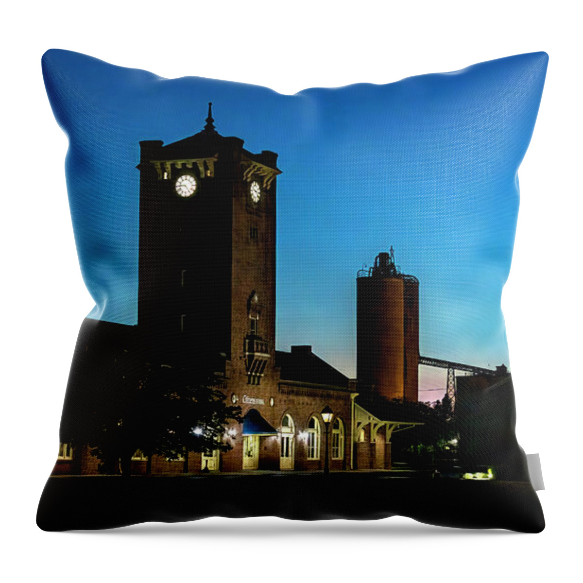 Depot Throw Pillow featuring the photograph Clinchfield Railroad Station silhouette by Shelia Hunt