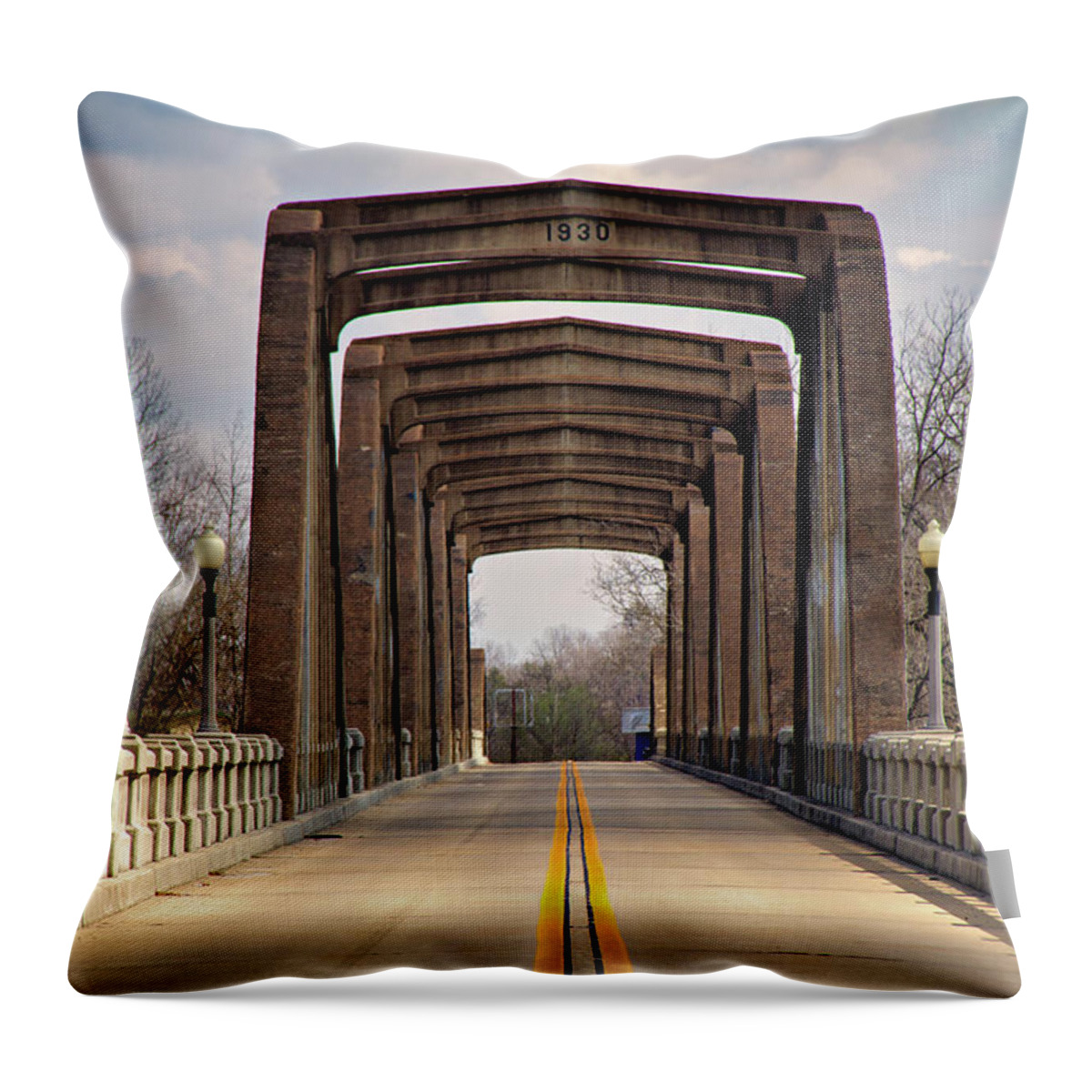Arch Bridge Throw Pillow featuring the photograph Cotter Bridge by Lana Trussell