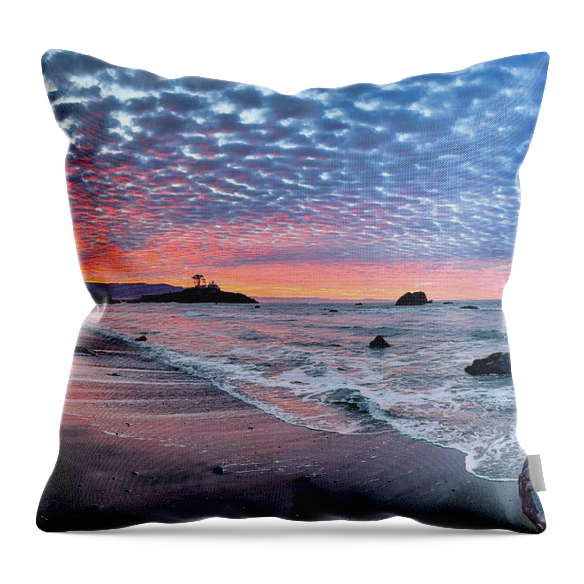 Crescent City Beach Sunrise Throw Pillow featuring the photograph Crescent City beach sunrise by Lynn Hopwood