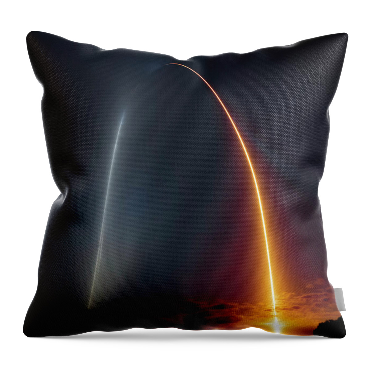 Eos_r Throw Pillow featuring the photograph Crew 2 Headed for ISS by Gordon Elwell
