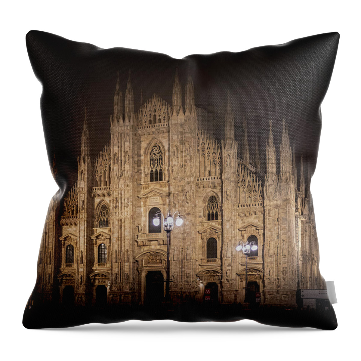 Milan Throw Pillow featuring the photograph Duomo Di Milano On A Foggy Night by Elvira Peretsman