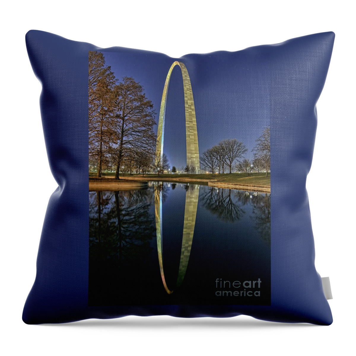 Night Throw Pillow featuring the photograph Gateway Arch by Tom Watkins PVminer pixs