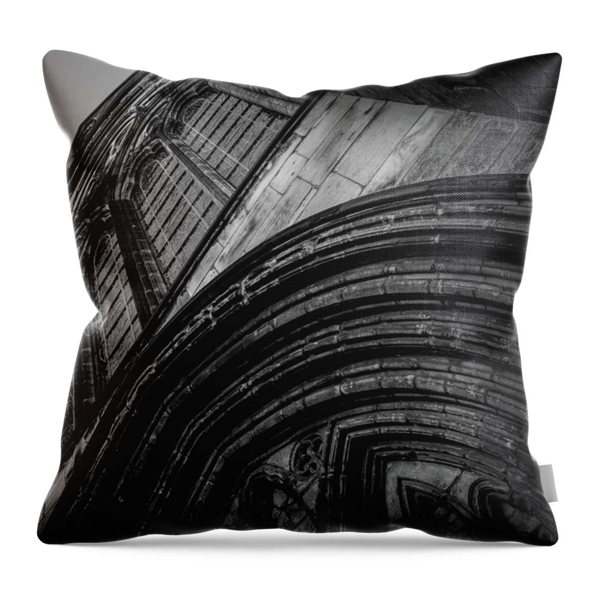 Glasgow Throw Pillow featuring the photograph Glasgow Cathedral #2 by Rick Deacon