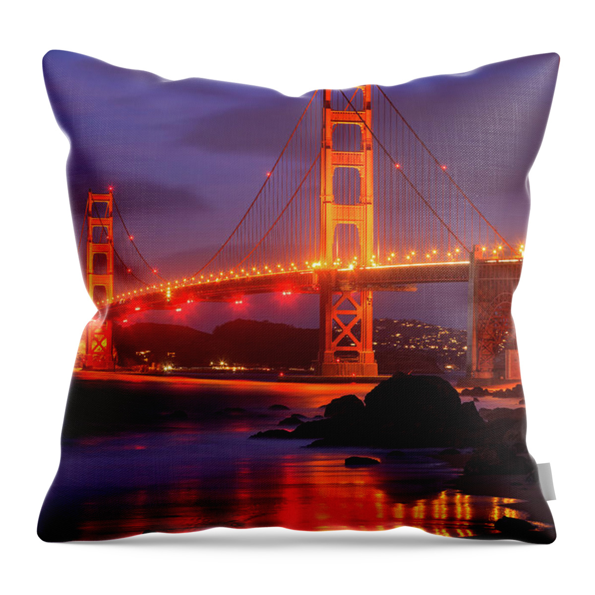 San Francisco Throw Pillow featuring the photograph Golden Glow by Erick Castellon