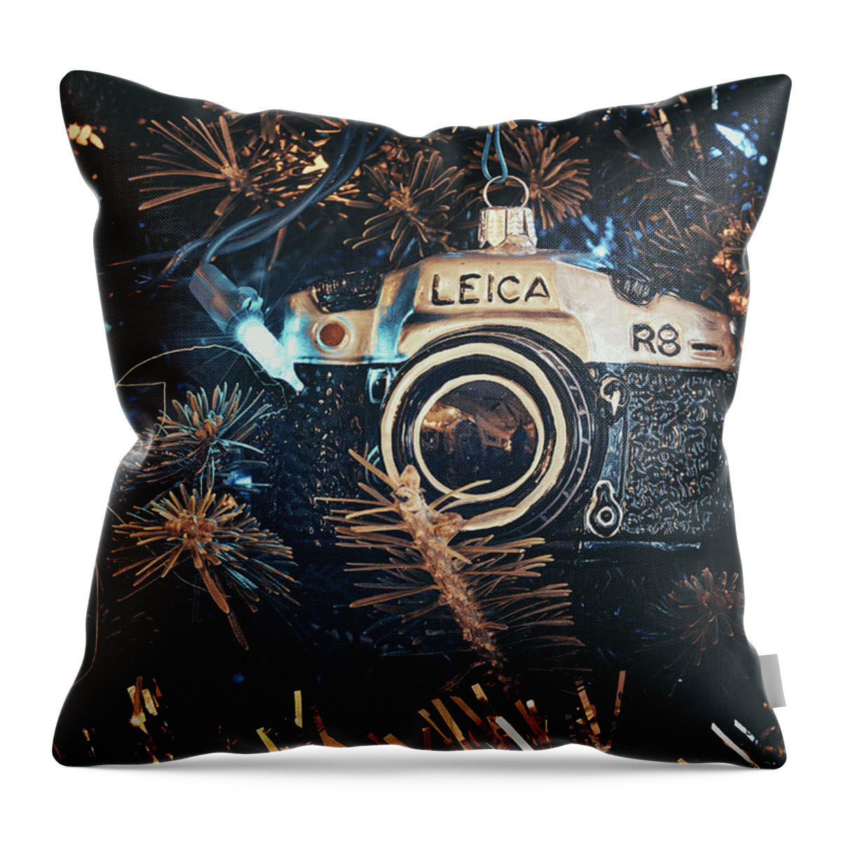 Scott Norris Photography Throw Pillow featuring the photograph Leica Christmas 2021 by Scott Norris