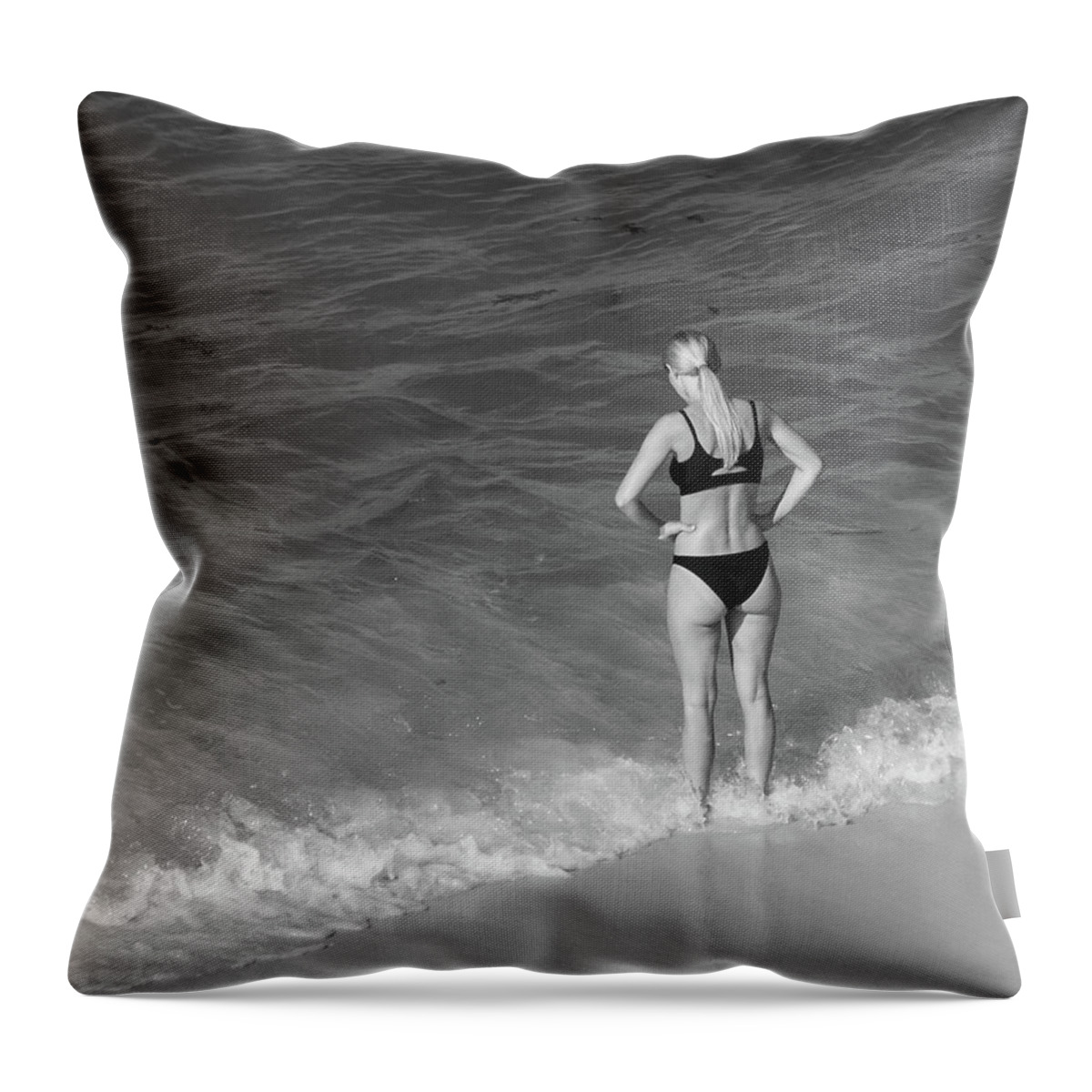 Ocean Throw Pillow featuring the photograph Looking down by Jamie Tyler
