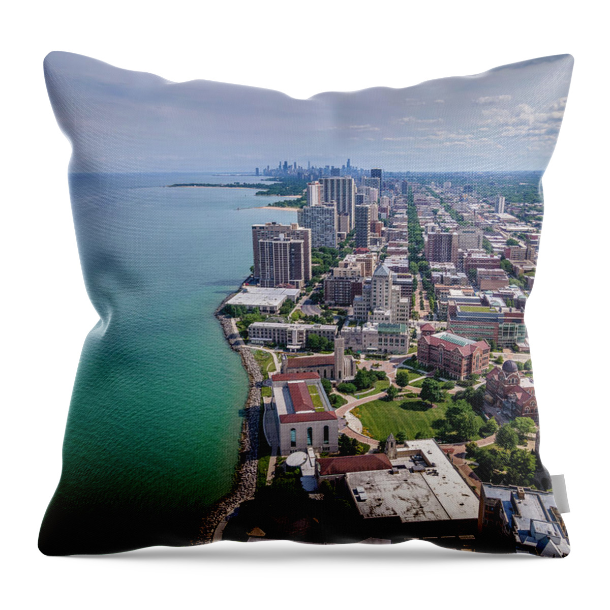 Loyola Throw Pillow featuring the photograph Loyola University Chicago - 2 by Bobby K