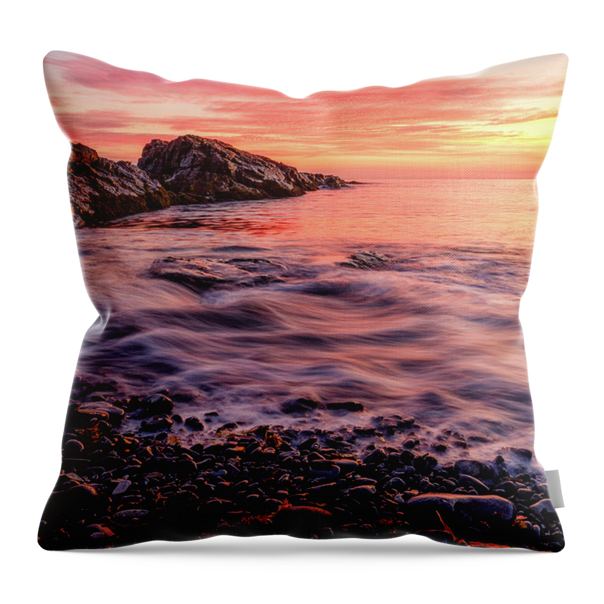 New Hampshire Throw Pillow featuring the photograph Marginal Ways by Jeff Sinon