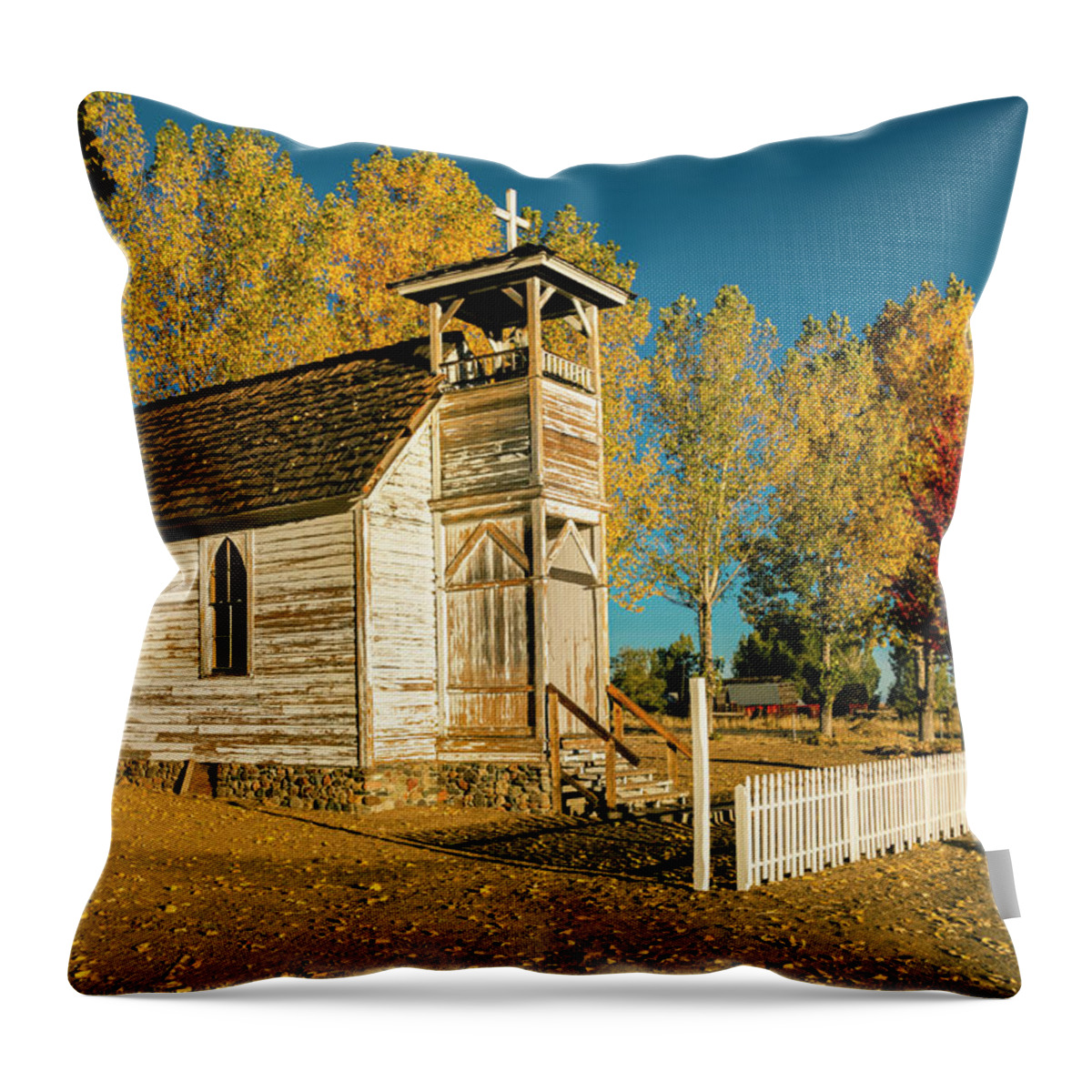 Lassen Throw Pillow featuring the photograph Old Castantia Church by Mike Lee