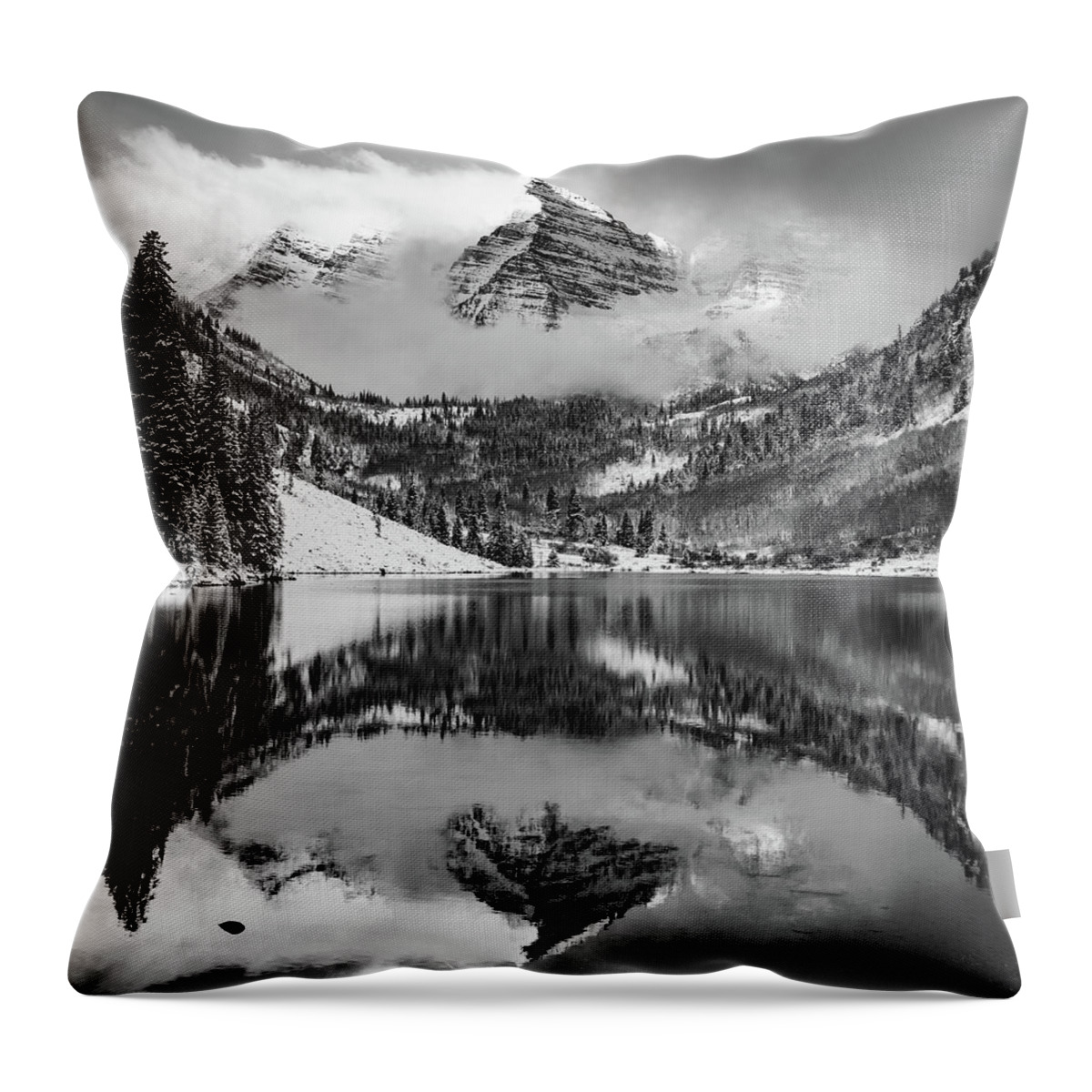 Maroon Bells Throw Pillow featuring the photograph Peak Reflection of the Aspen Colorado Maroon Bells - Black and White 1x1 by Gregory Ballos