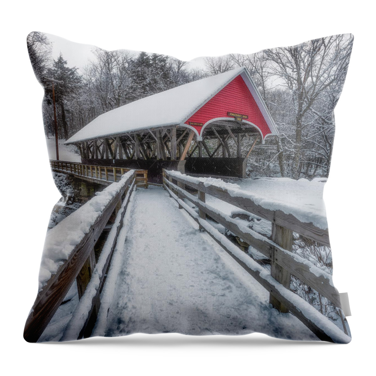 Pemigewasset Covered Bridge Throw Pillow featuring the photograph Pemigewasset Covered Bridge by Darren White
