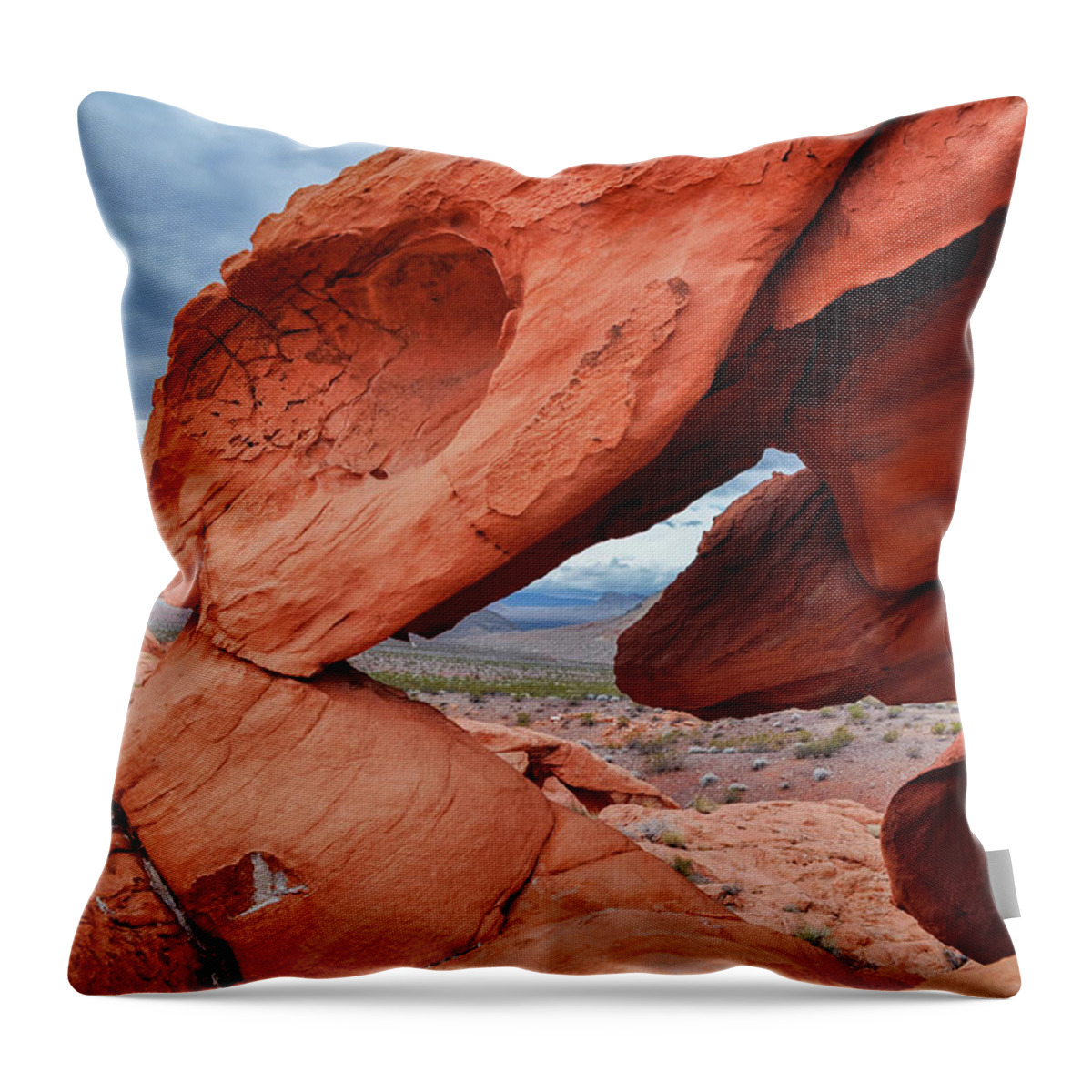 Bowl Of Fire Throw Pillow featuring the photograph Redstone Lake Mead Arch by Kyle Hanson