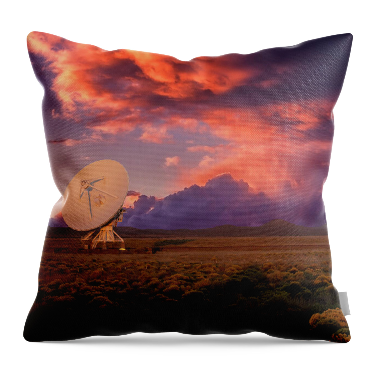 Fine Art Throw Pillow featuring the photograph Searching The Heavens by Robert Harris