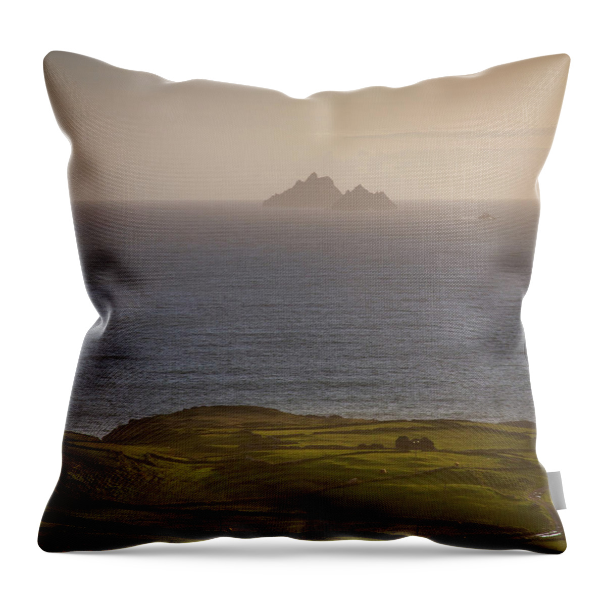 Location Throw Pillow featuring the photograph Skellig Contours by Mark Callanan