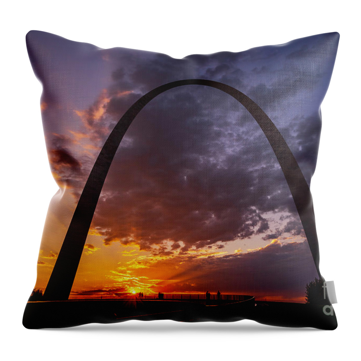 Gateway Arch Throw Pillow featuring the photograph Sunrise at the Gateway Arch by Rich Cruse