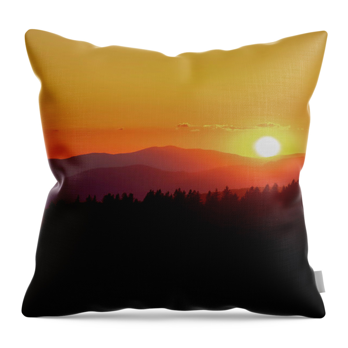 Mountain Throw Pillow featuring the photograph Sunset for the Win by Go and Flow Photos