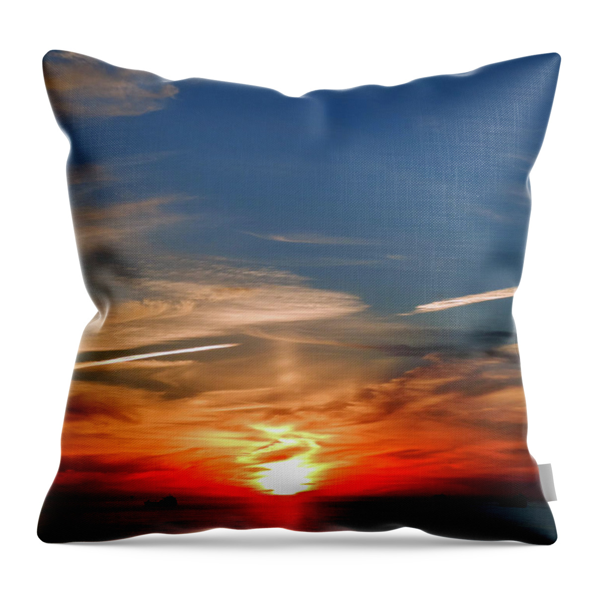 Gulf Of Mexico Throw Pillow featuring the photograph Sunset on the Gulf of Mexico by Debra Martz