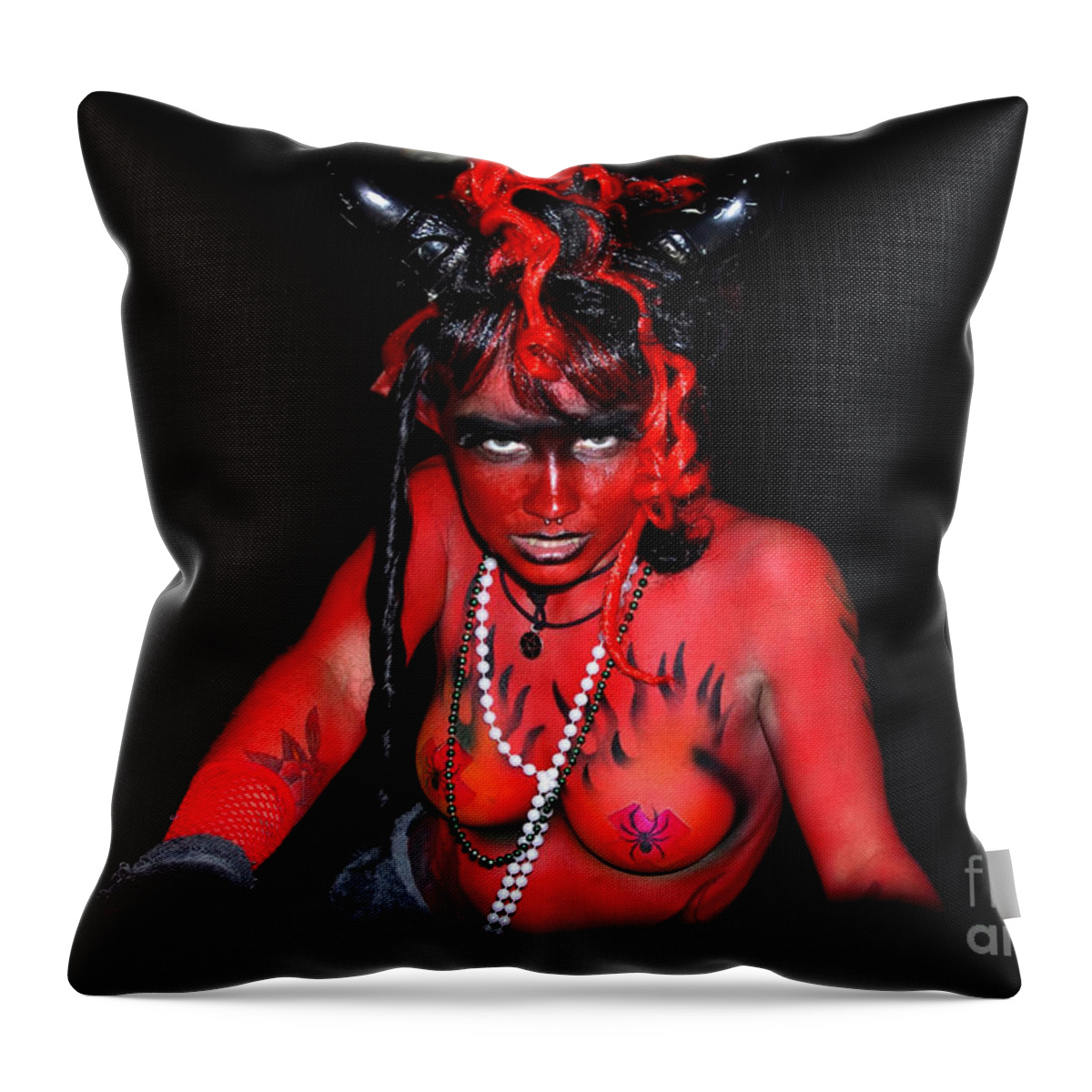 Female Throw Pillow featuring the photograph Temptress by David Lee Thompson
