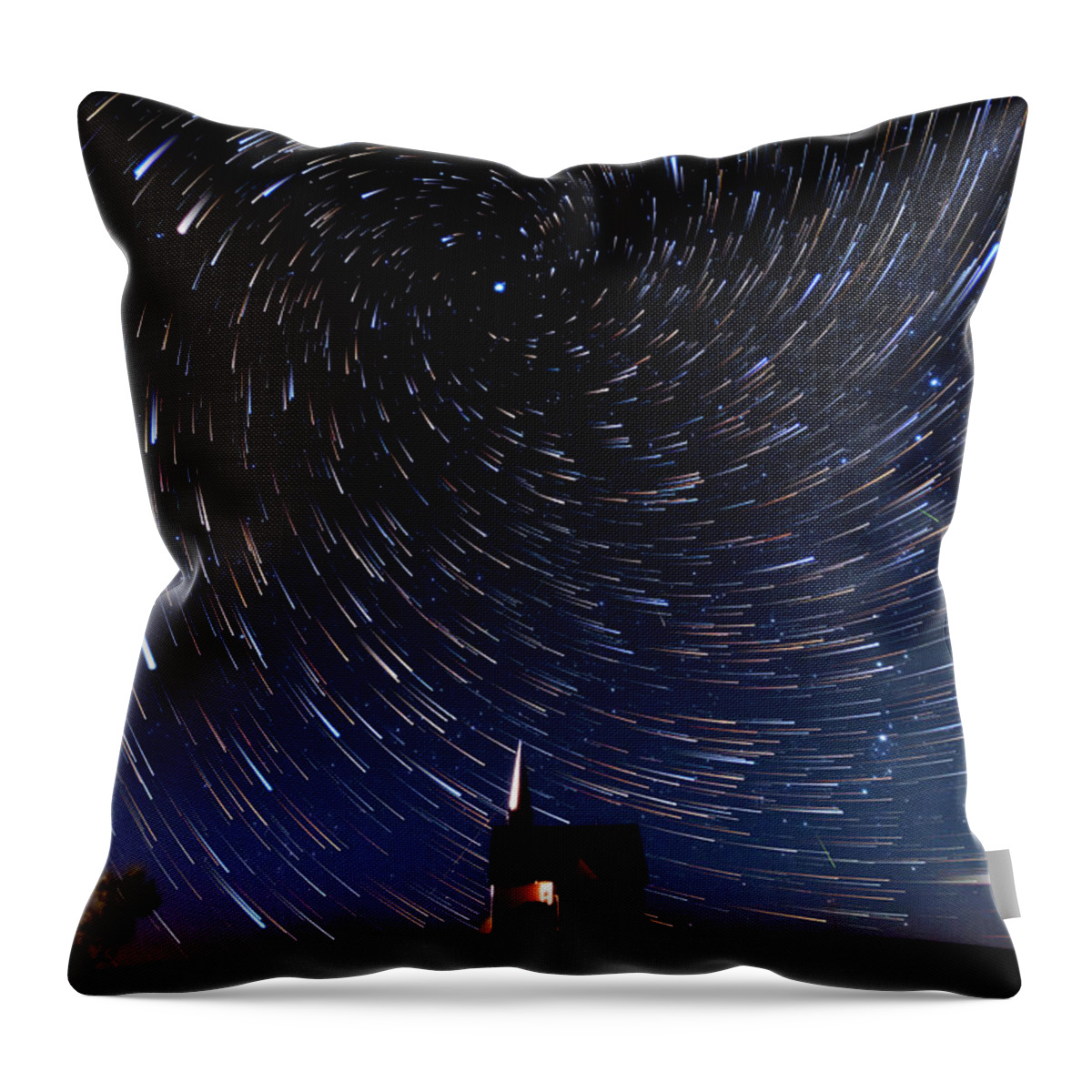 Vortex Throw Pillow featuring the photograph The Starry Night by Yoshiki Nakamura