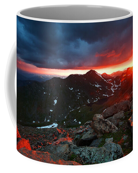 Sunsets Coffee Mug featuring the photograph Goodnight Kiss by Jim Garrison
