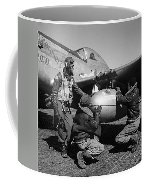 1945 Coffee Mug featuring the photograph Wwii: Tuskegee Airmen, 1945 #3 by Granger