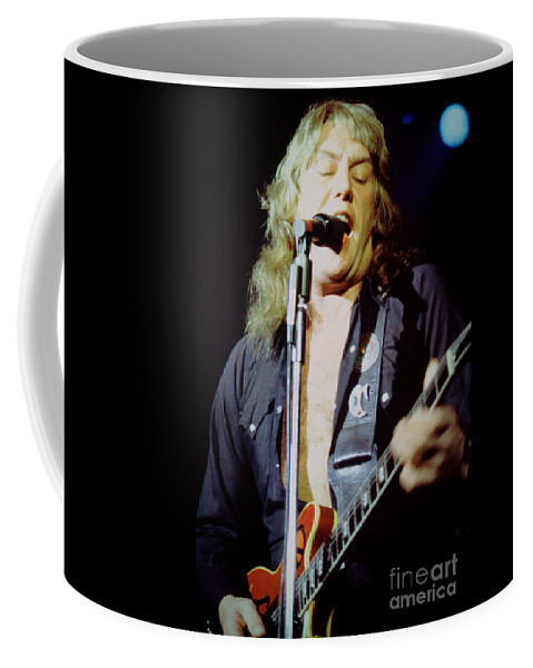 Alvin Lee Coffee Mug featuring the photograph Alvin Lee - Ten Years Later at Oakland Auditorium 1979 by Daniel Larsen