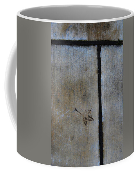 Raw Abstract Coffee Mug featuring the photograph At An Impass by Jani Freimann