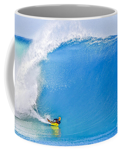 Banzai Pipeline Coffee Mug featuring the photograph Banzai Pipeline The Perfect Wave by Aloha Art