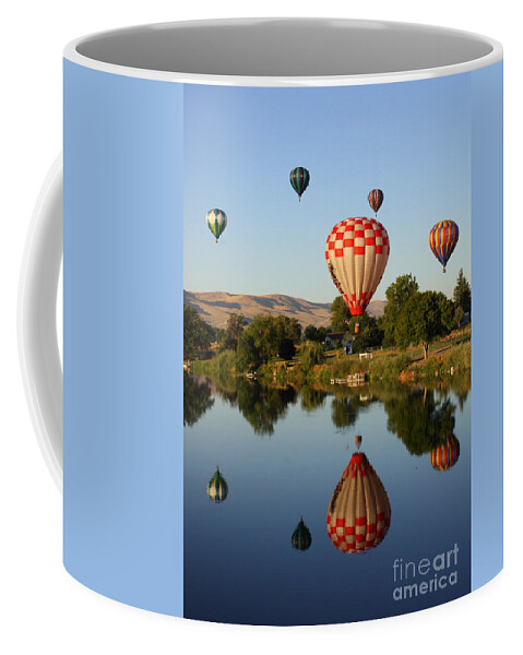 Floating Coffee Mug featuring the photograph Beautiful Balloon Day by Carol Groenen