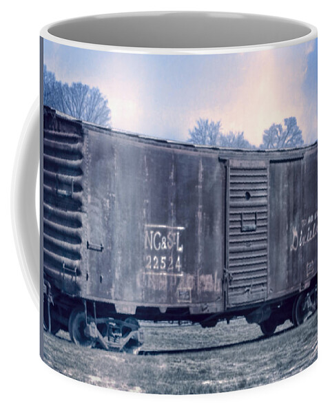 Boxcar Coffee Mug featuring the photograph Boxcar 2 by Dominic Piperata