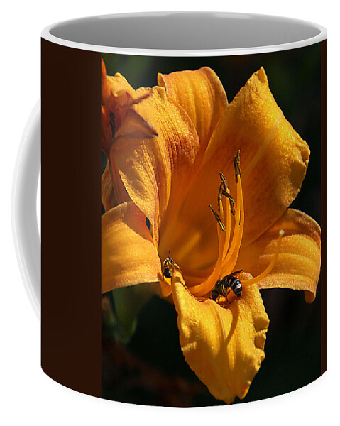 Flowers Coffee Mug featuring the photograph Busy Bees by Chauncy Holmes
