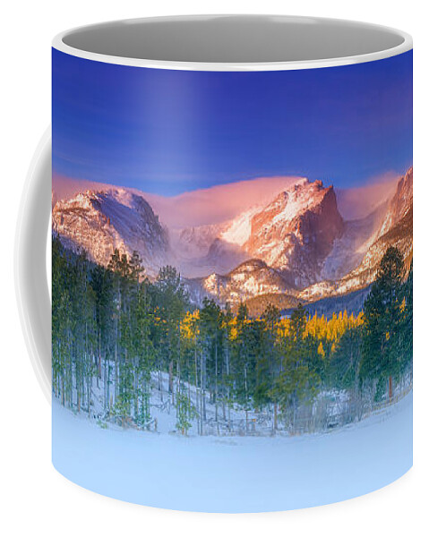 Snow Coffee Mug featuring the photograph Christmas Eve at Sprague Lake by Darren White