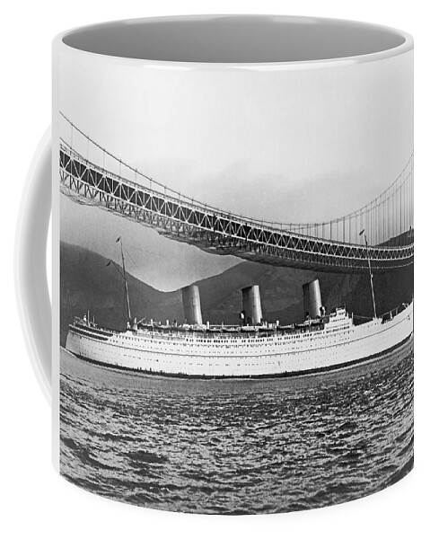 1937 Coffee Mug featuring the photograph Cruise Ship Under SF Bridge by Underwood Archives