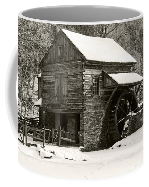 Black & White Coffee Mug featuring the photograph Cuttalossa in Winter IV by Debra Fedchin