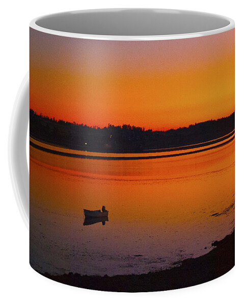 Washington State Coffee Mug featuring the photograph Early Morning by Ron Roberts