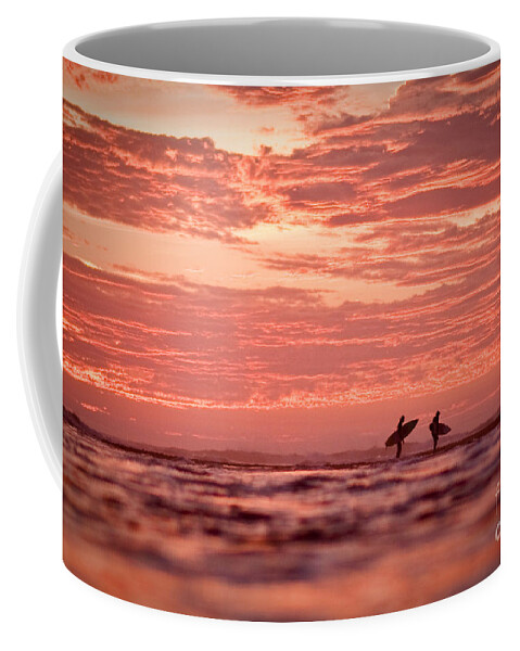 Surfing Coffee Mug featuring the photograph End of A Perfect Day by Paul Topp