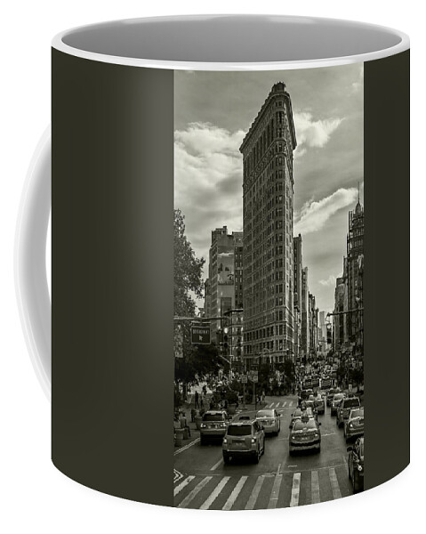 Flatiron Building Coffee Mug featuring the photograph Flatiron Building - Black and White by Jatin Thakkar