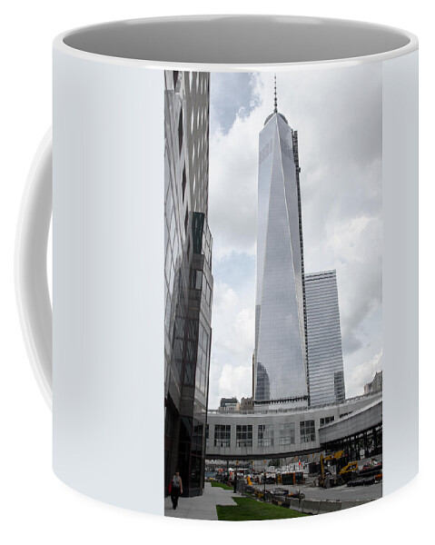 Freedom Tower Coffee Mug featuring the photograph Freedom Tower by Maureen E Ritter