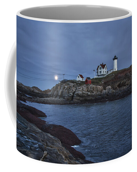 Maine Lighthouse Coffee Mug featuring the photograph Full Moon Rise Over Nubble by Jeff Folger