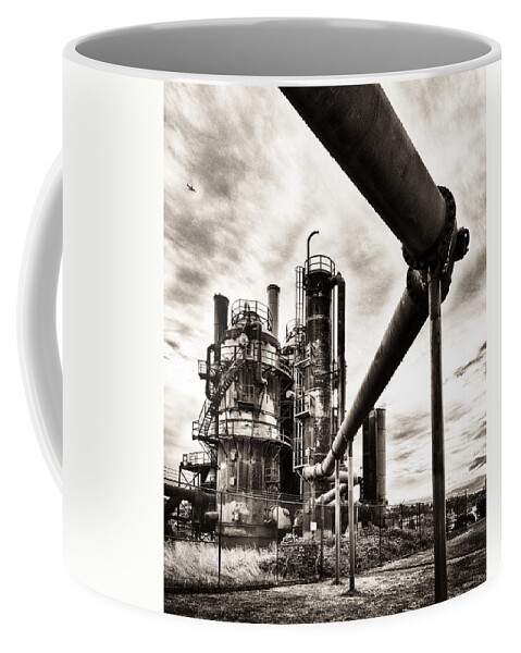 Seattle Coffee Mug featuring the photograph Gas Works by Niels Nielsen
