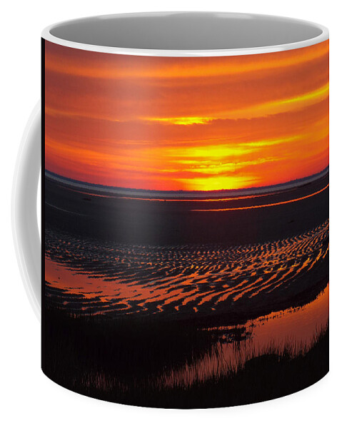 Sunrise Coffee Mug featuring the photograph Greetings by Dianne Cowen Cape Cod Photography