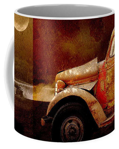 Transportation Coffee Mug featuring the photograph Harvest Moon by Holly Kempe