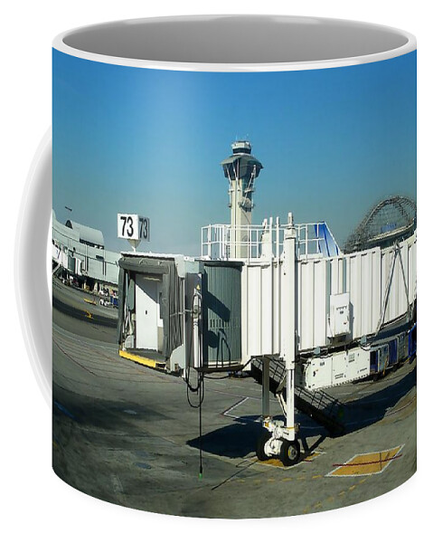 Transportation Coffee Mug featuring the photograph Jetway Seventy-Three by Henrik Lehnerer