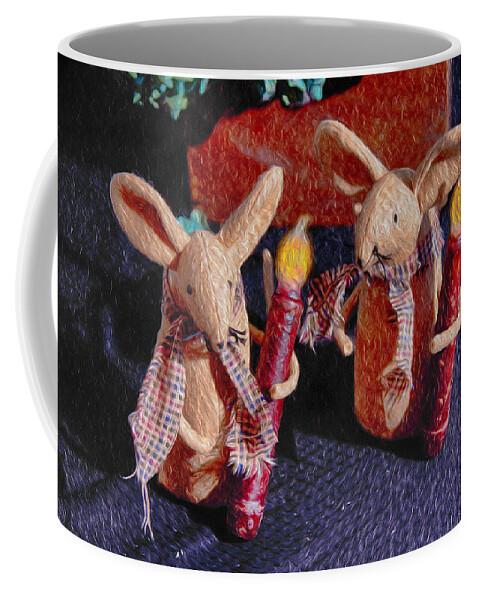 Mantle Mouse Coffee Mug featuring the photograph Lighting the night by Jeff Folger