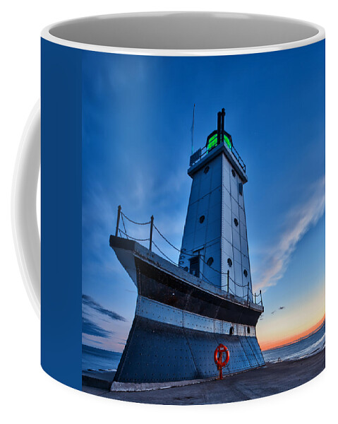 Lighthouse Coffee Mug featuring the photograph Ludington Lighthouse by Sebastian Musial
