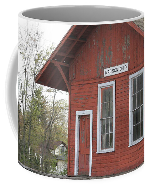 Depot Coffee Mug featuring the photograph Madison Ohio Freight Station by Valerie Collins