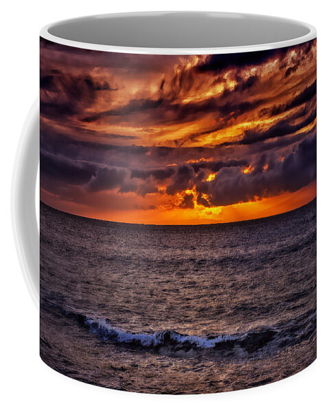 Sunset Coffee Mug featuring the photograph Maui Sunset by Bill Dodsworth