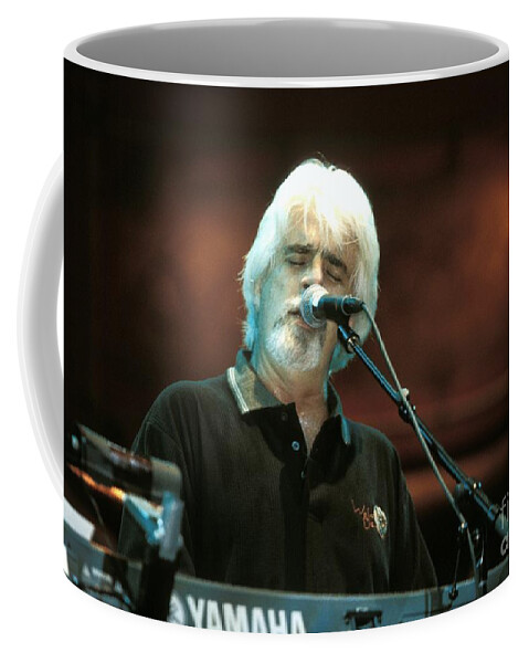 Keyboardist Coffee Mug featuring the photograph Michael McDonald by Concert Photos